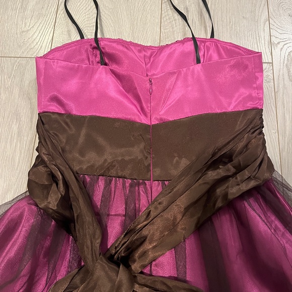 FORMAL DRESS - Picture 9 of 10